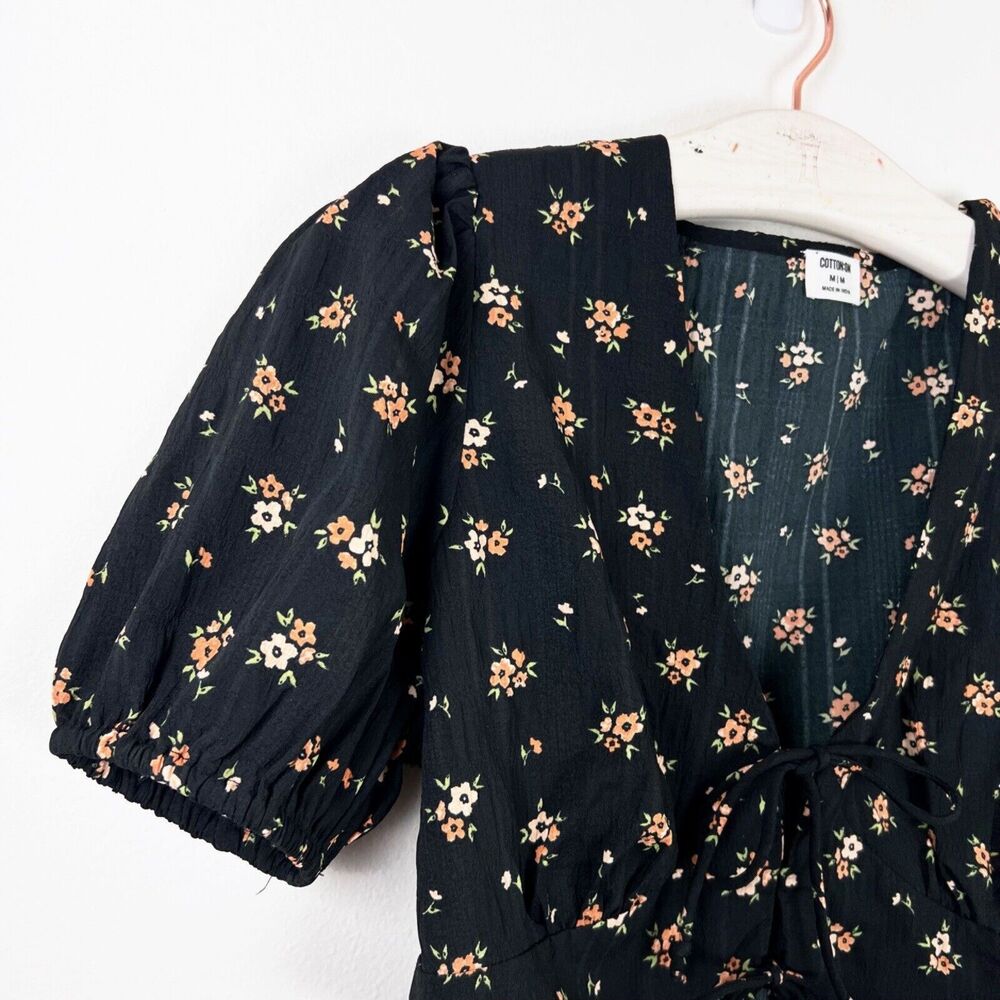 Cotton On Short Puff Sleeve Crop Top Medium Black Floral Boho Festival Tie Front - Picture 3 of 5